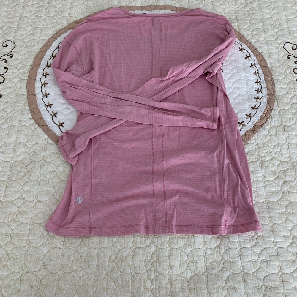 Lululemon long sleeve shirt